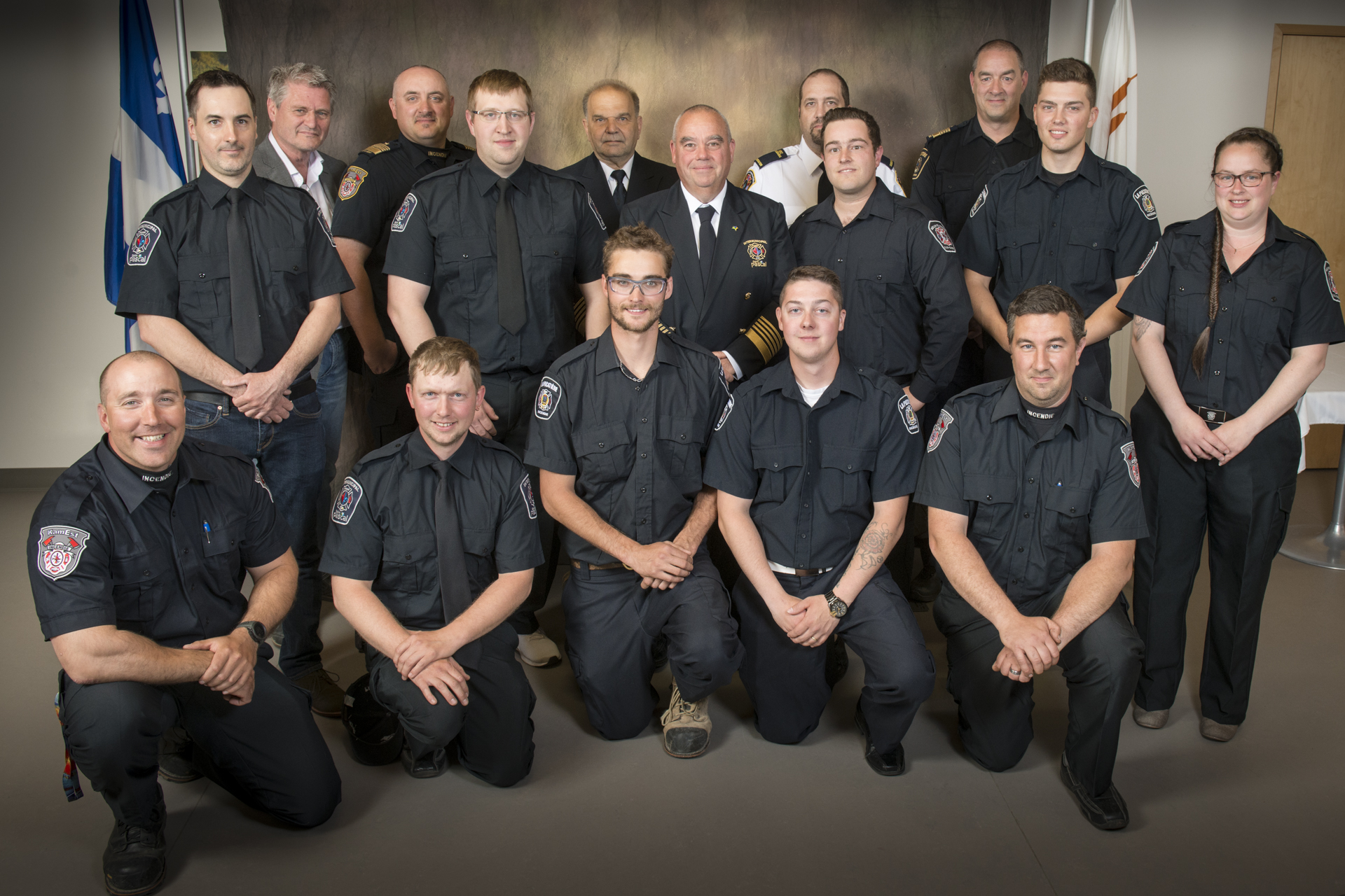 Featured image for “Onze nouveaux pompiers du Kamouraska honorés pour la réussite de leur formation”